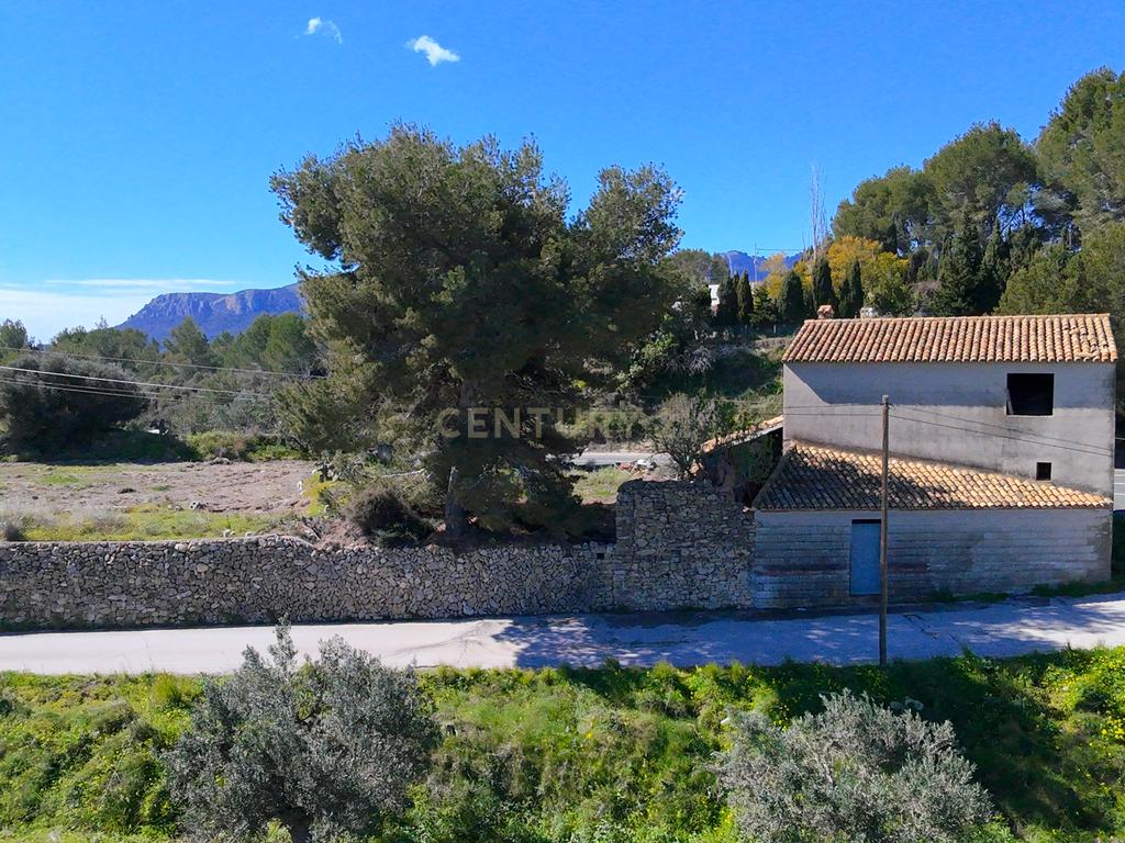 Casa para Recuperação em Alacant - Oportunidade Única! - Image 14
